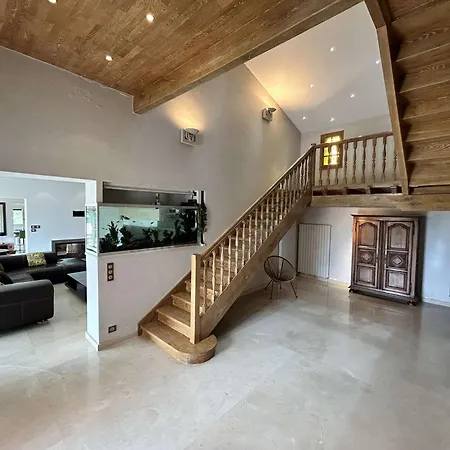 Casa vacanze D'exception Avec Piscine Privee, Jacuzzi Et Climatisation - Fr-1-382-214 *